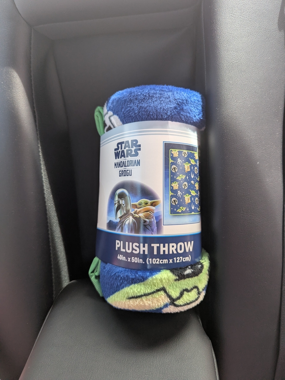 The Mandalorian and Grogu movie collectible throw blanket